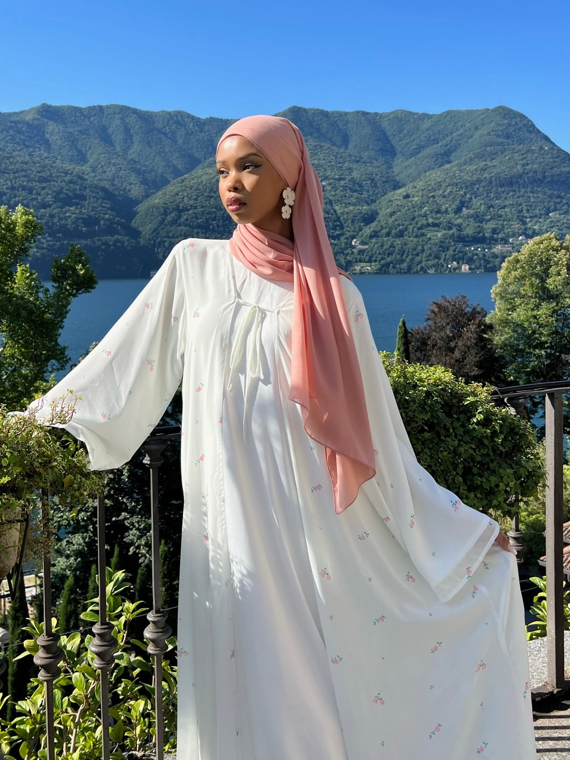 Floral Printed Abaya Set in Pink