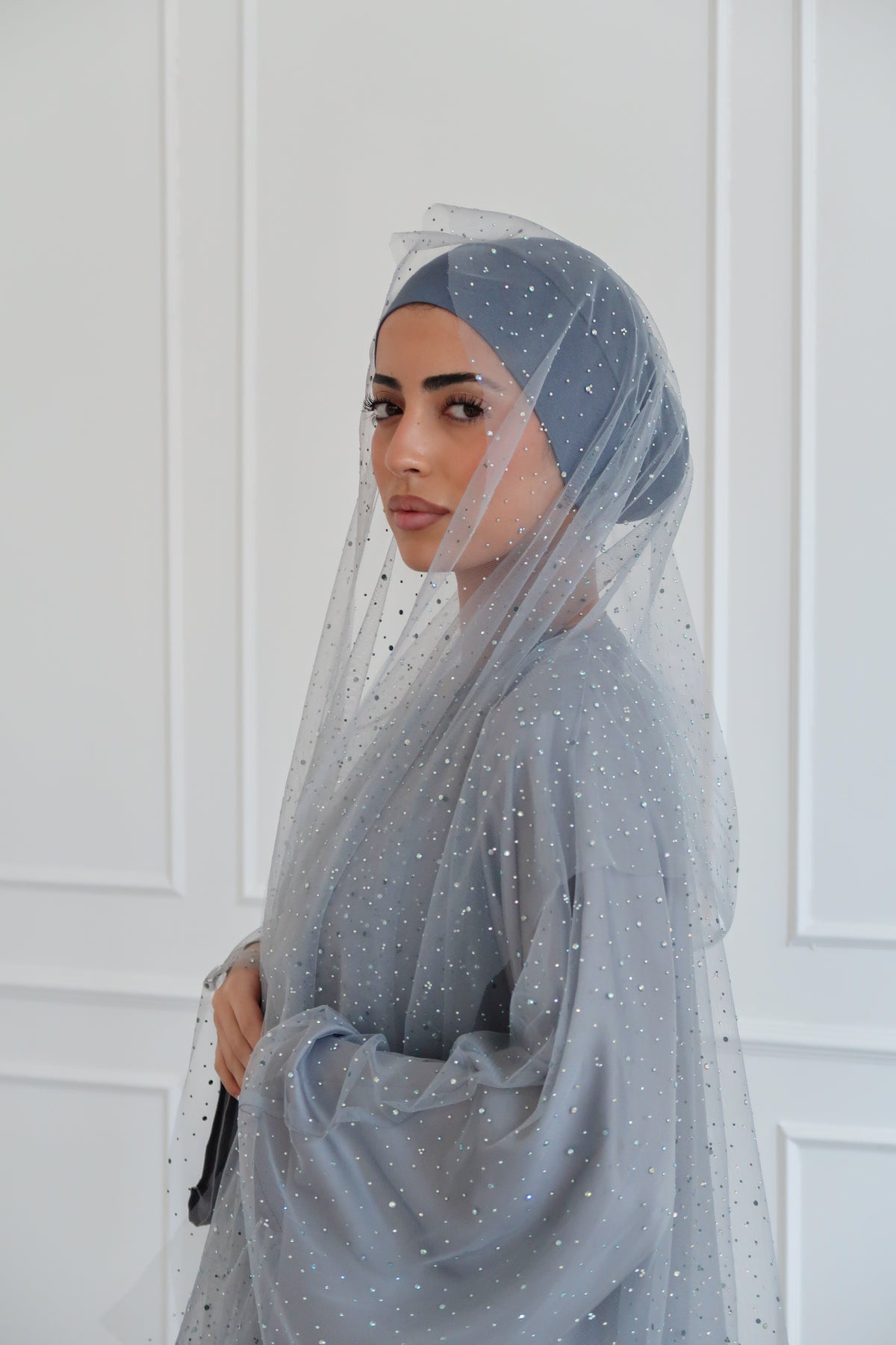 Celestial Star Abaya Set in Grey