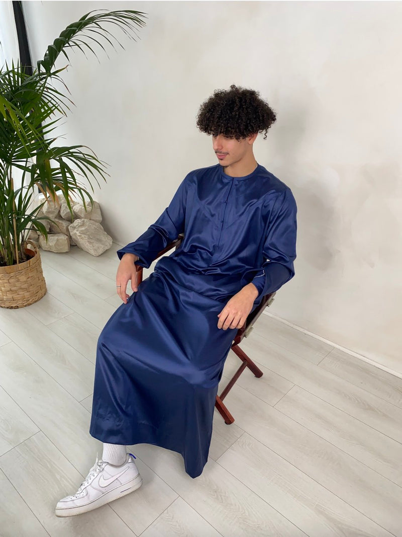 Navy Blue Emirati Thobe