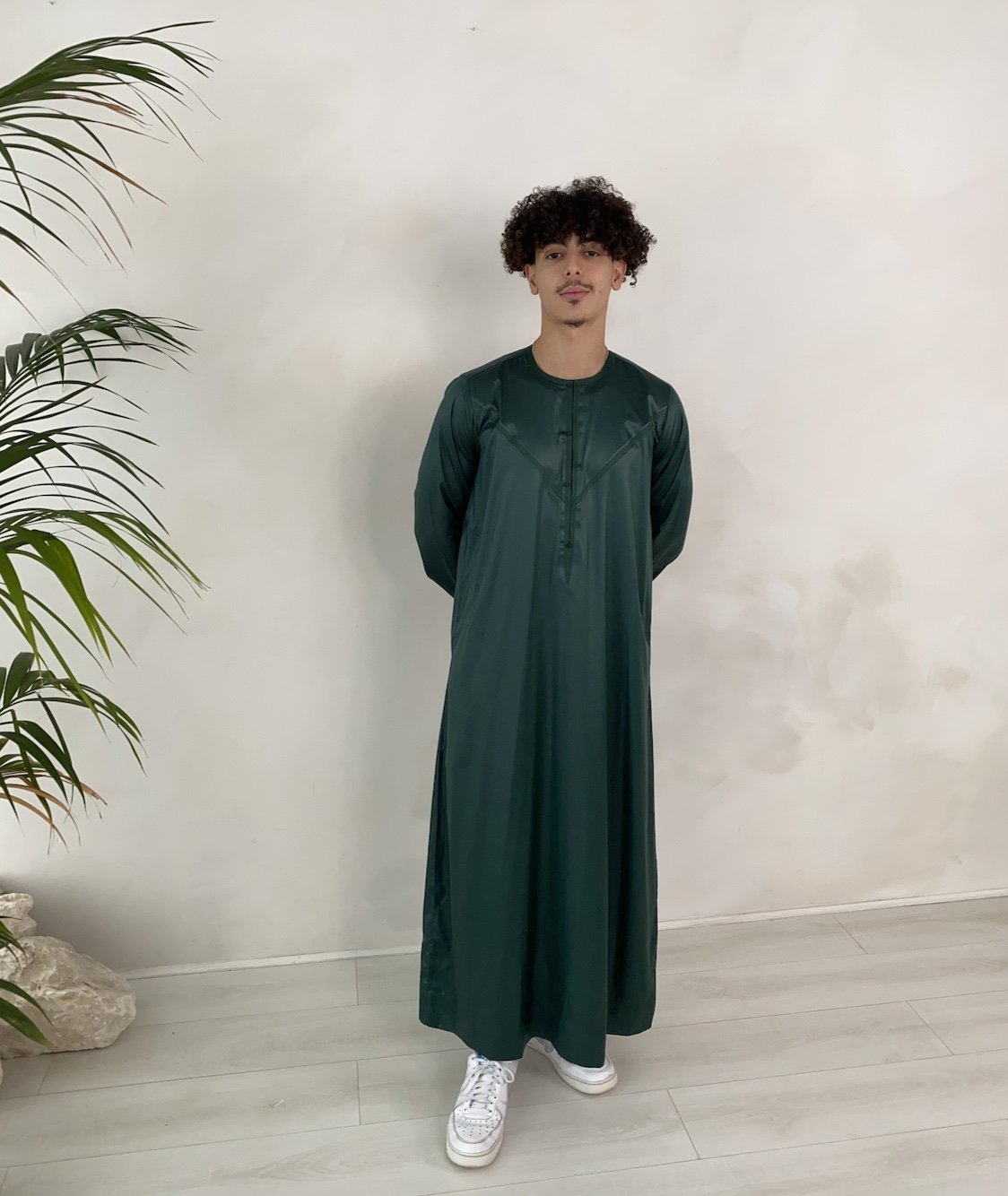 Dark Green Emirati Thobe