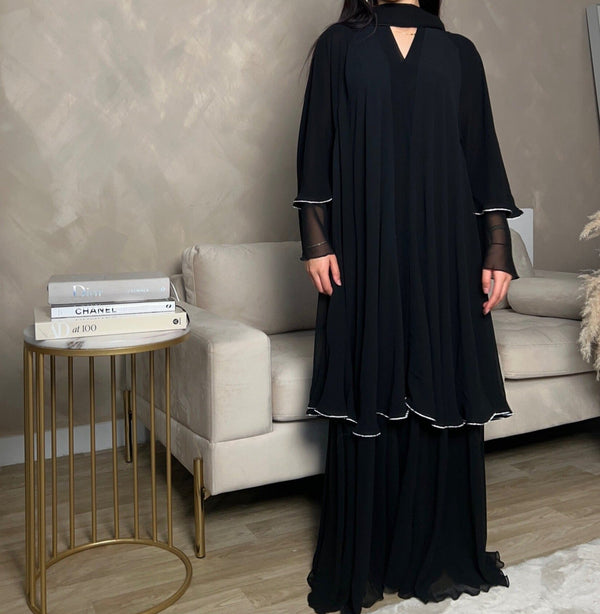 Diamond layered abaya in Midnight Black